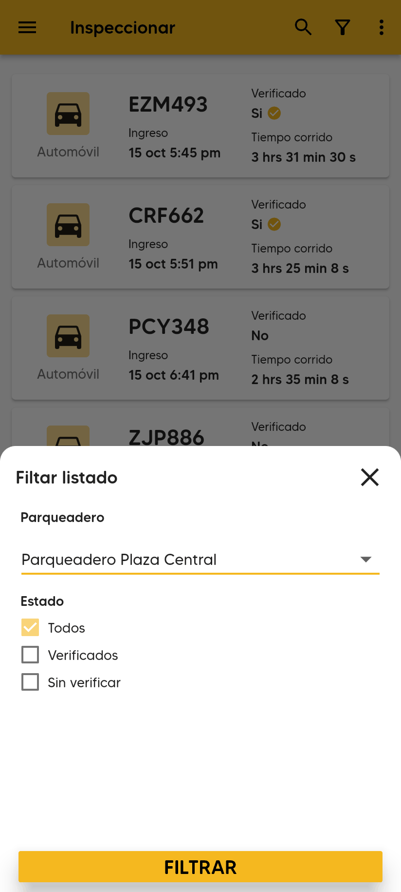 Ventana de filtros con Parqueadero Plaza Central, Estado Todos, Verificados y Sin verificar, y el botón FILTRAR.